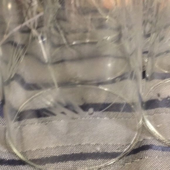 6 glasses etched  4 3/4 X 3 - Picture 3 of 3